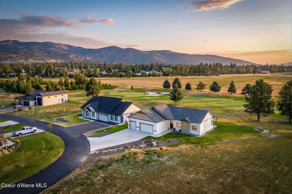 40 Bunker Ln, Blanchard