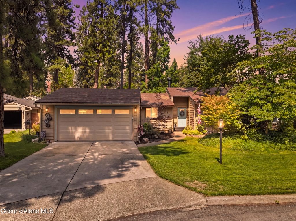 775 E Gregory Ln, Coeur d'Alene