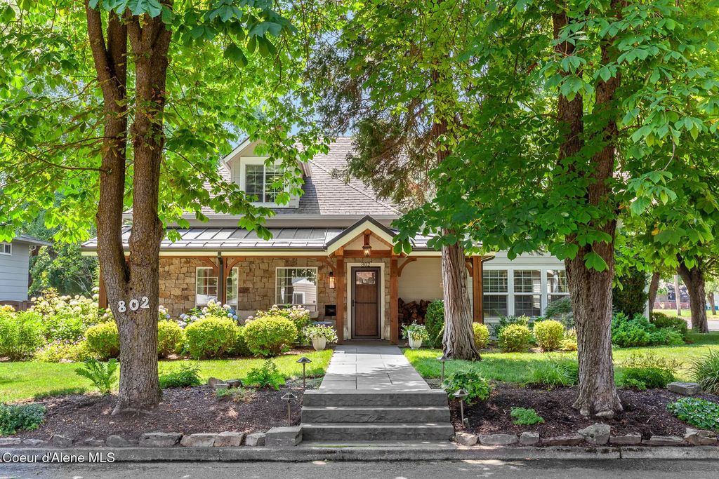 802 E Elm Ave, Coeur d'Alene