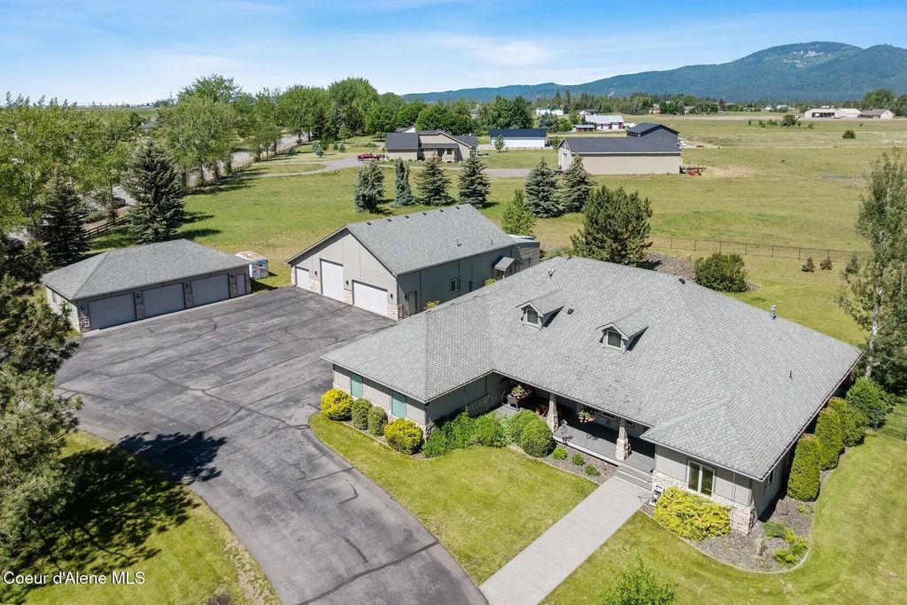 1655 W Diamond Bar Rd, Rathdrum