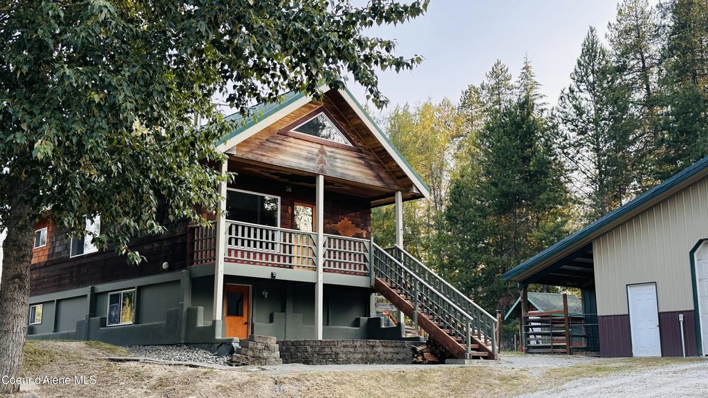 517 Sitting Bull Rd, Sandpoint
