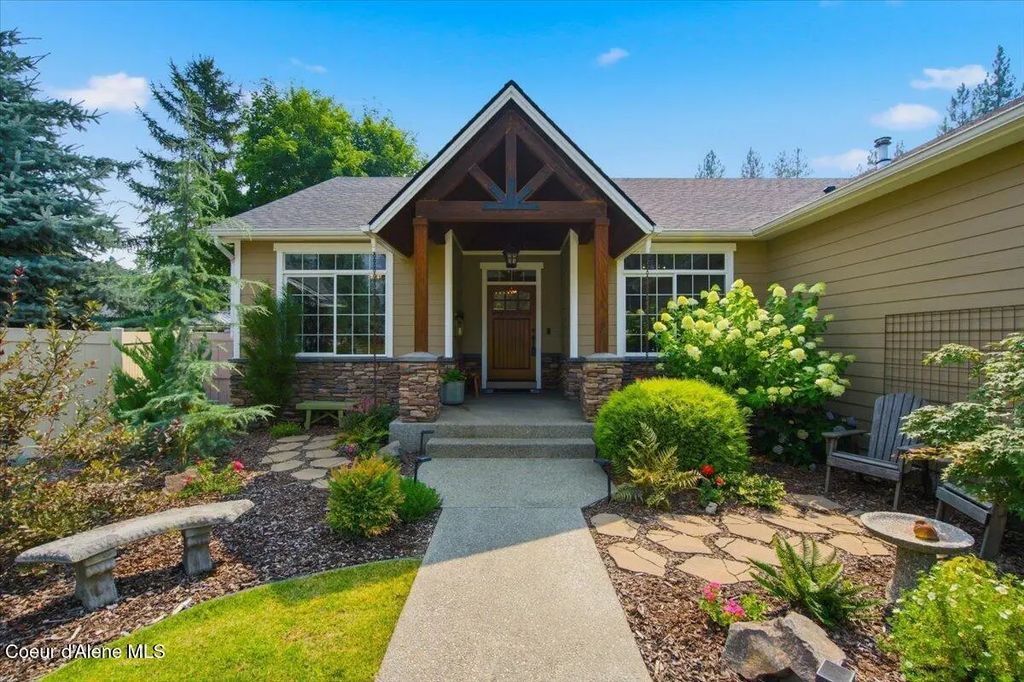 357 S Cane St, Post Falls