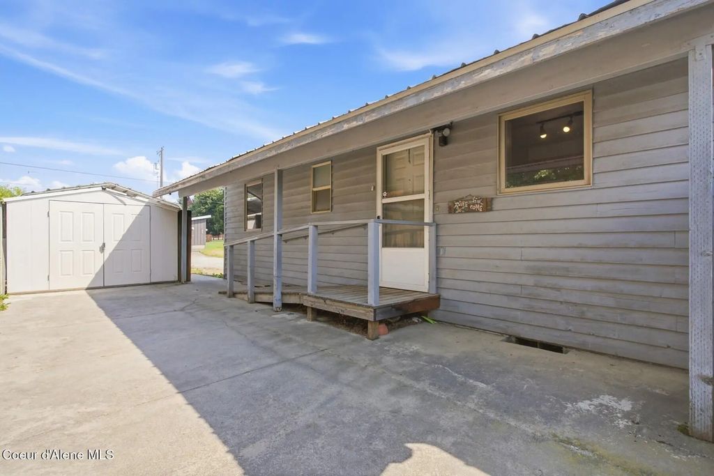 1613 Cedar Street, Sandpoint