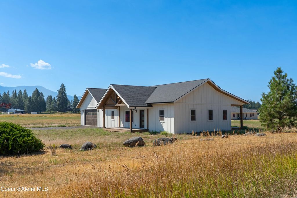 24 Beulah Pl, Moyie Springs