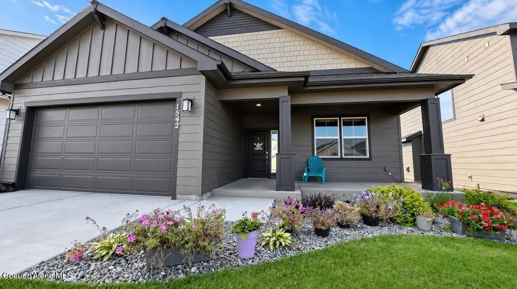1542 W Okanogan Ave, Post Falls