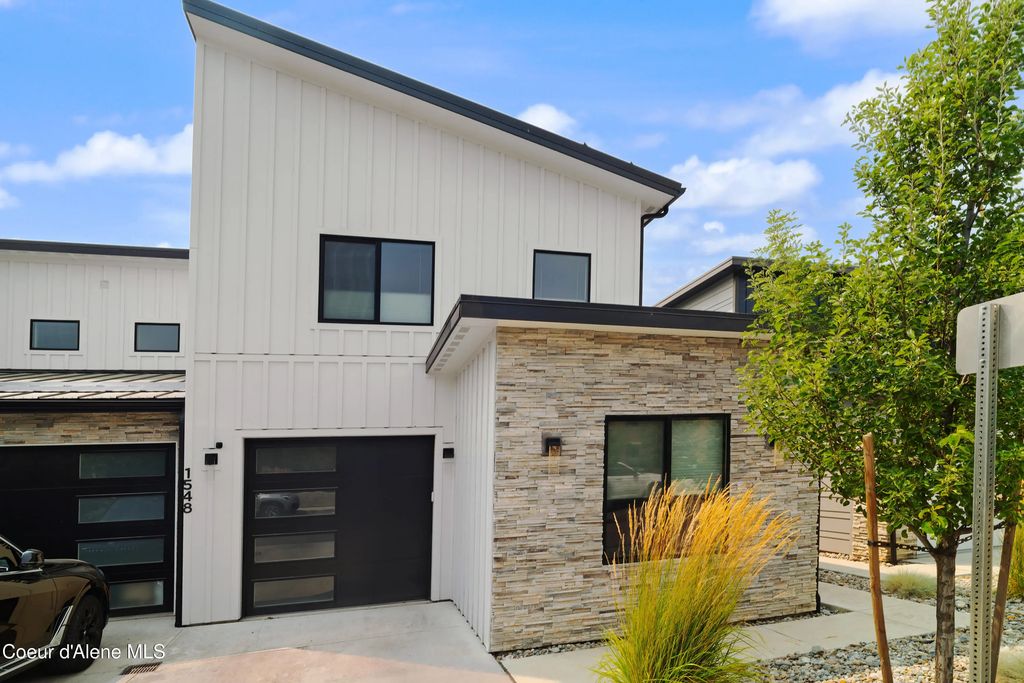 1548 W Union Dr, Coeur d'Alene