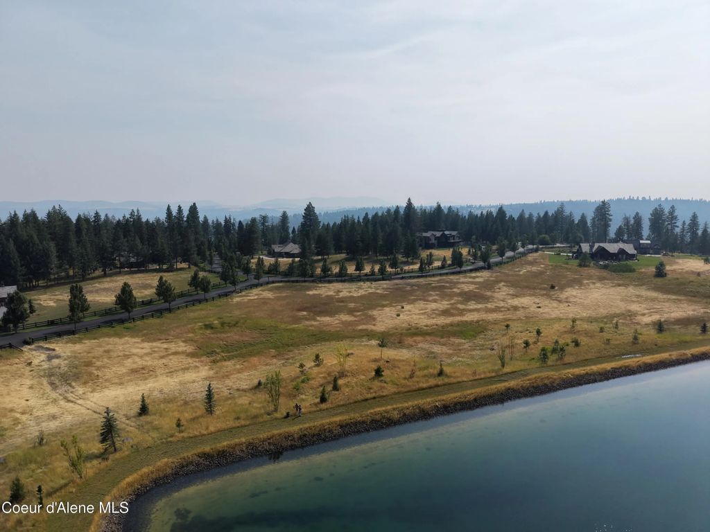 7619 W Herradora Ct, Coeur d'Alene