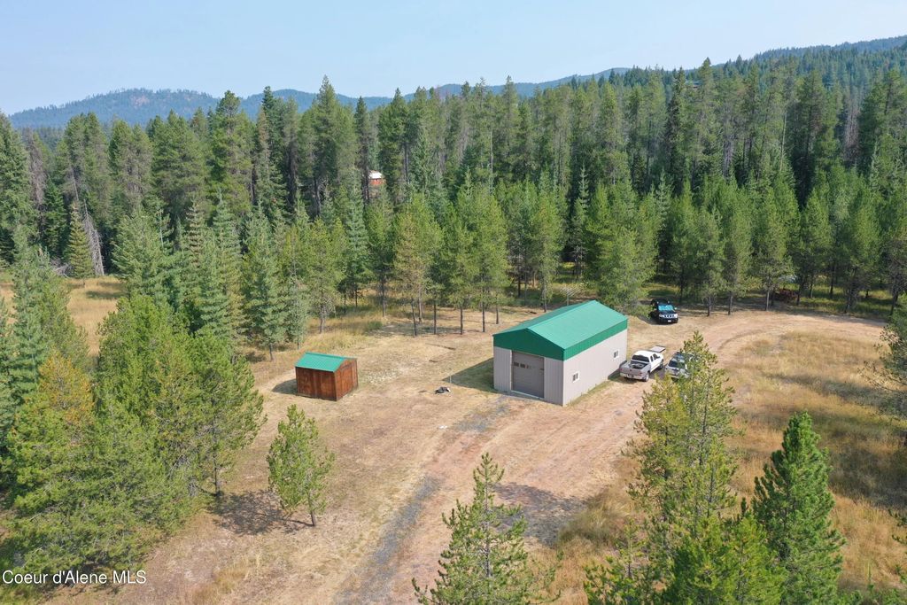 408 Saddle Horn Ln, Fernwood