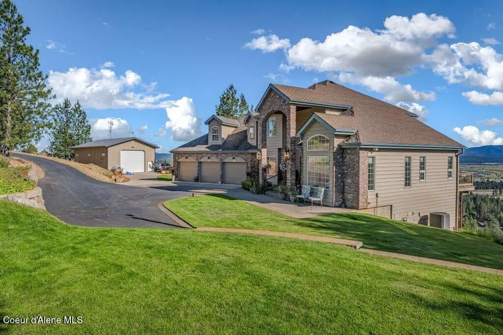 10715 N Payment Peak Rd, Hauser