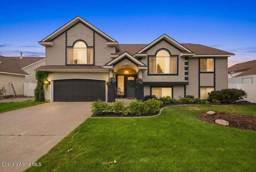 2627 W Timberlake Loop, Coeur d'Alene