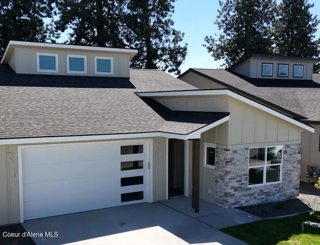 7400 N Breaux Dr, Coeur d'Alene