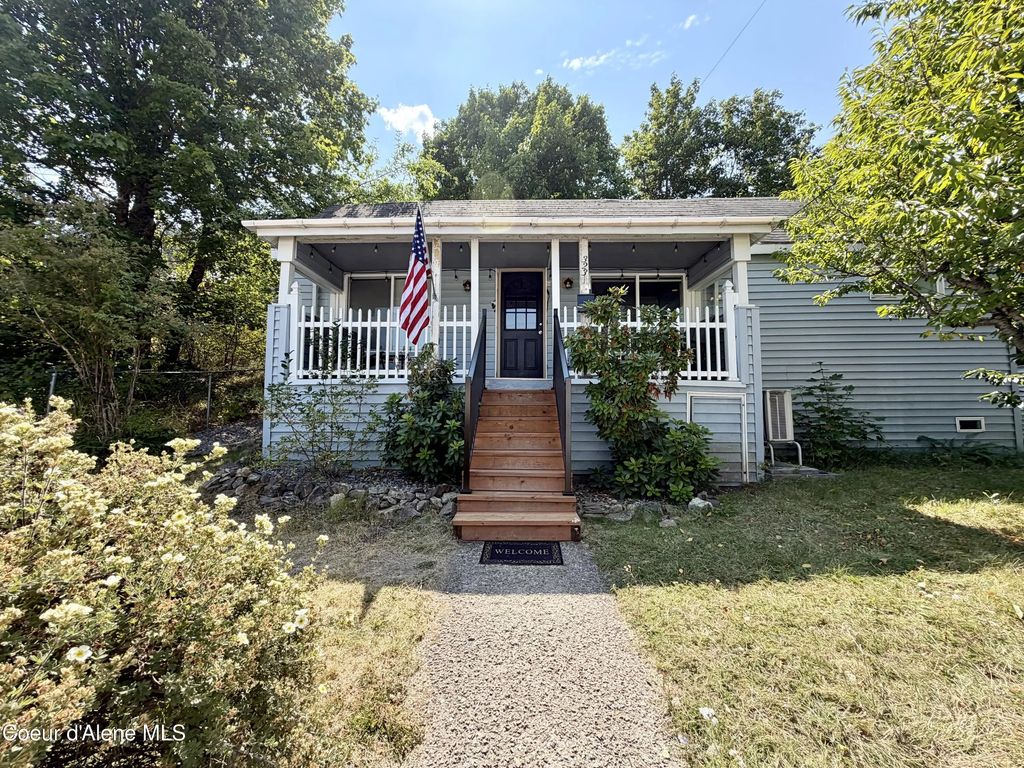 323 W Park Ave, Kellogg