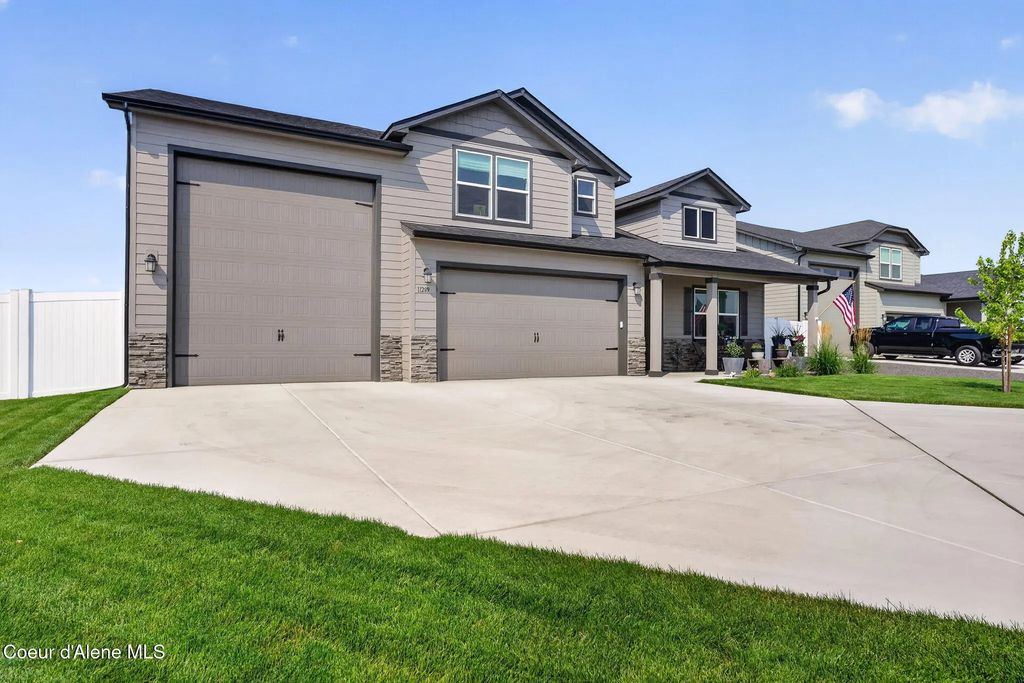 11289 N Simmons Ln, Rathdrum