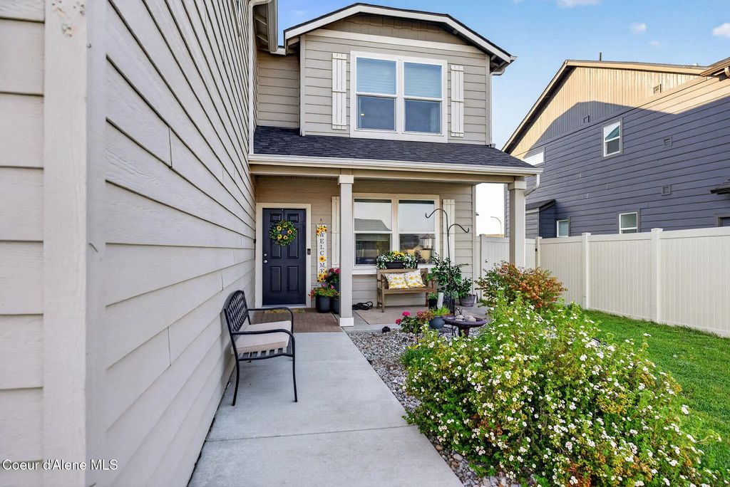 5993 W Harmony St, Rathdrum