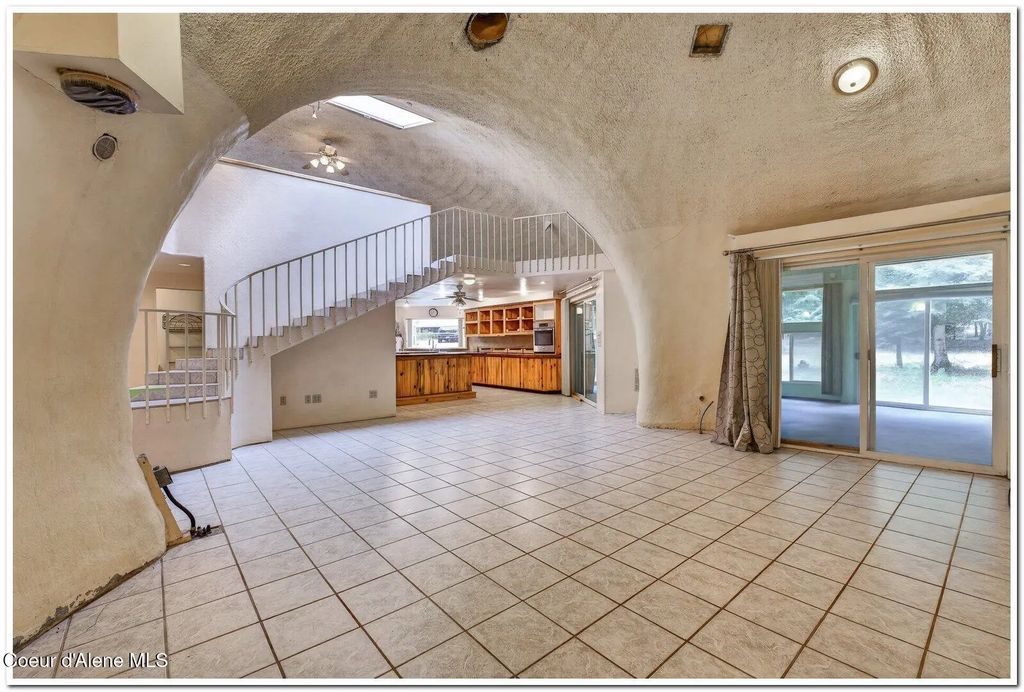 159 Tower Rd, Naples