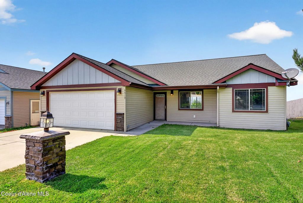 3513 N Carriage Ct, Post Falls