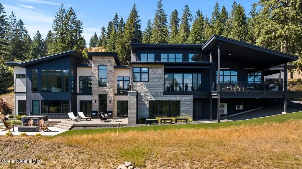 5462 W Mylonite Dr, Coeur d'Alene