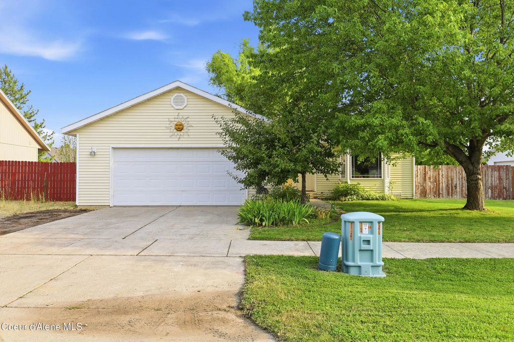 1053 W Heron Ave, Hayden