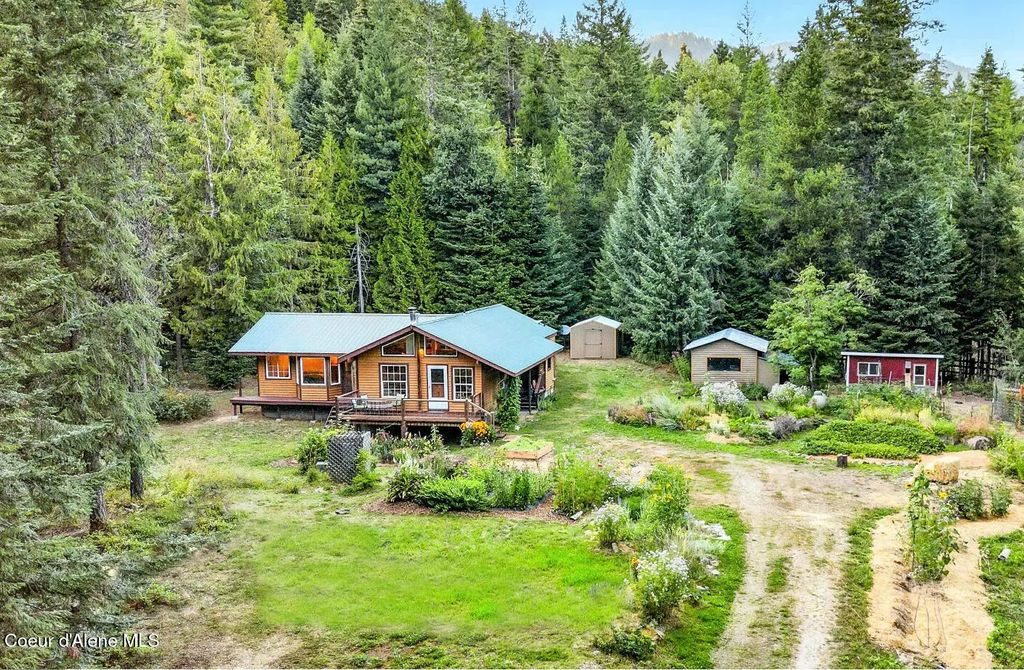 633 Old Mill Rd, Samuels