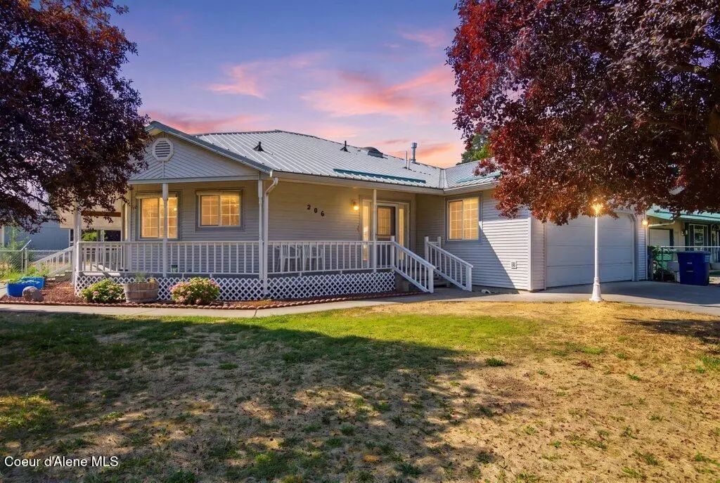 206 E 11th Ave, Post Falls