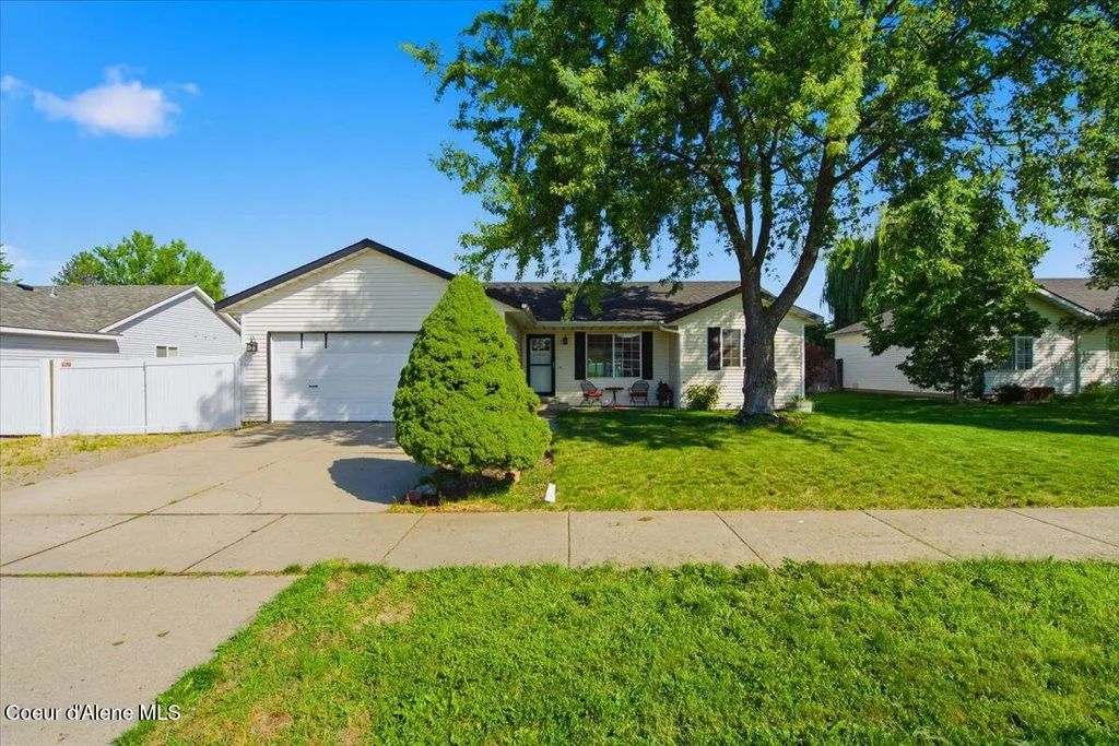 1371 W Heron Ave, Hayden