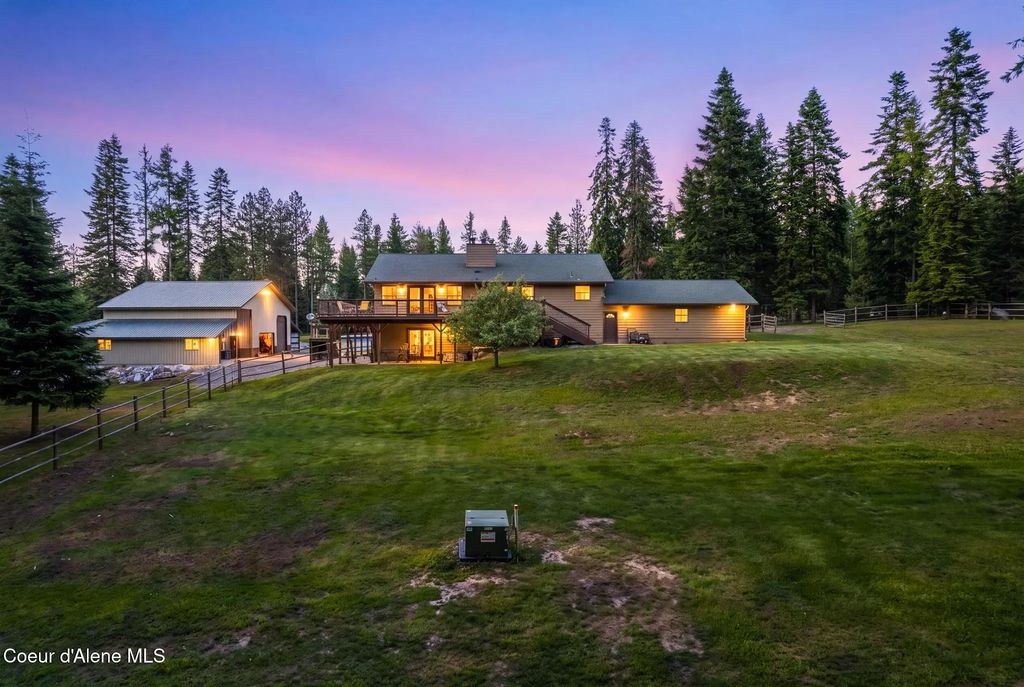 4684 E Wildlife Trl, Hayden