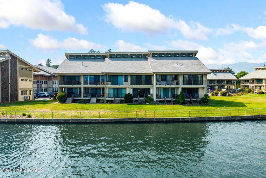 301 Iberian Way Apt 134, Sandpoint
