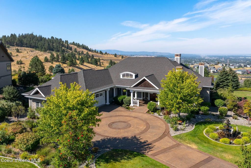 201 S Legend Tree Dr, Liberty Lake