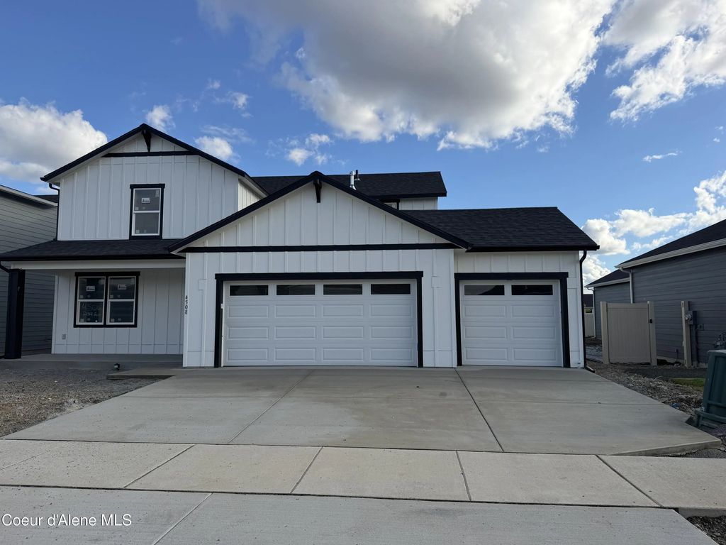 4508 E Rare Fox Ave, Post Falls