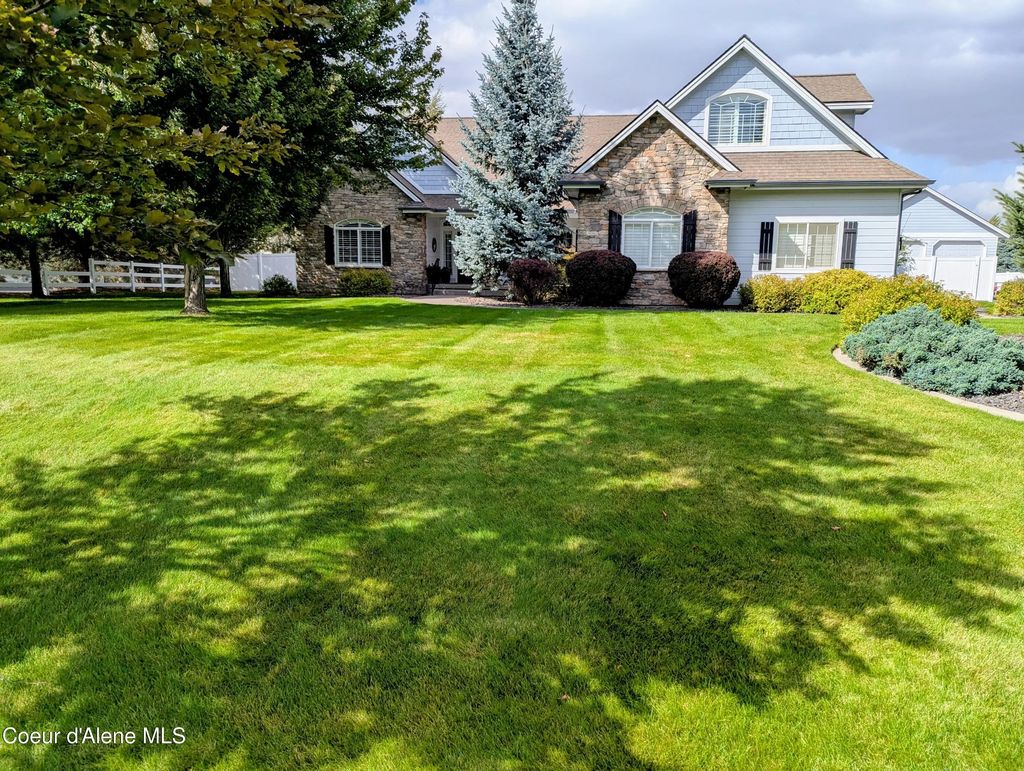 1525 W Polo Green Ave, Post Falls