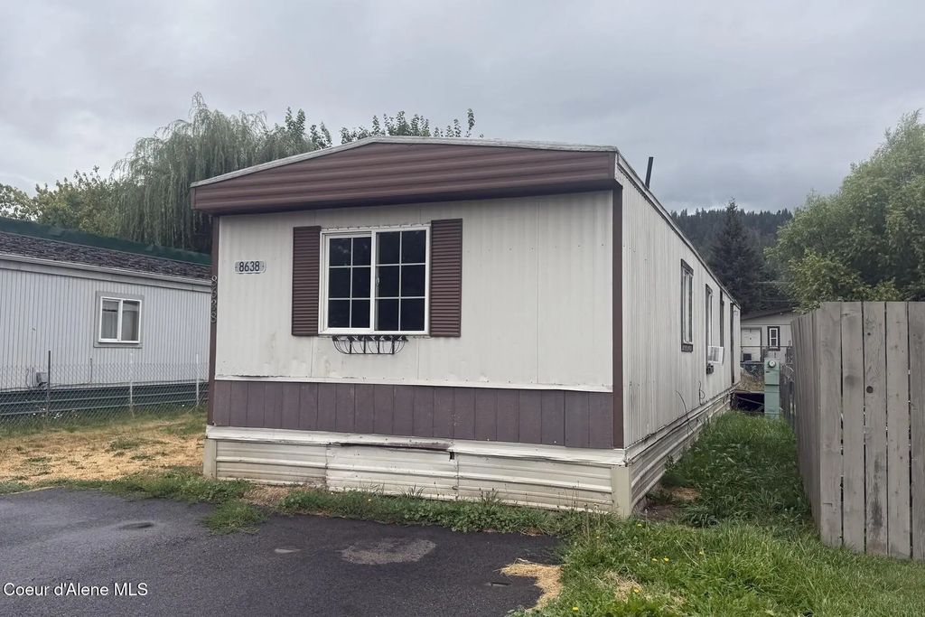 8638 W Park Lp, Rathdrum
