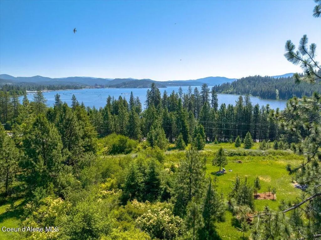 1320 S Conservation Ct, Coeur d'Alene