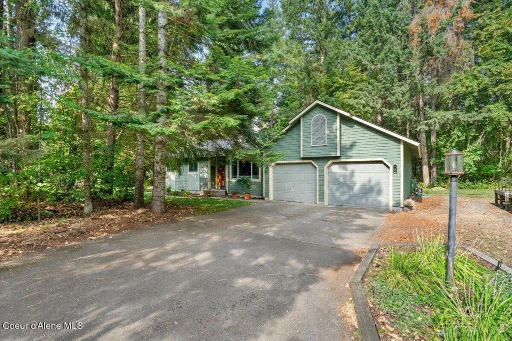 12393 N Emerald Dr, Hayden