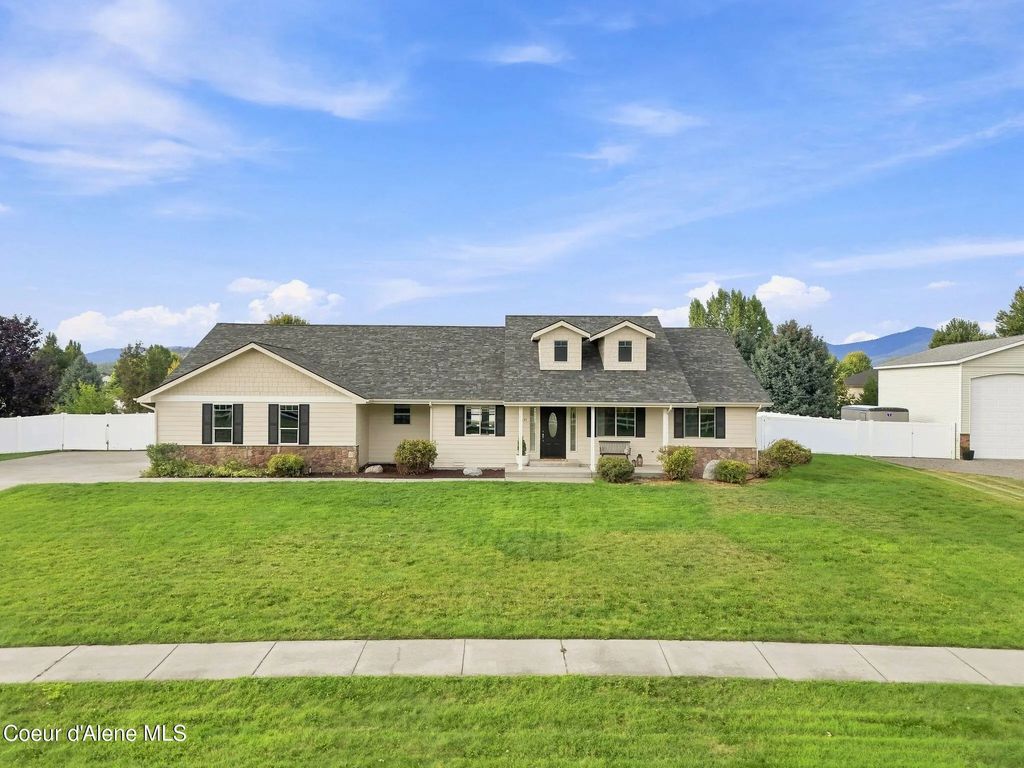 2835 N Howell Rd, Post Falls