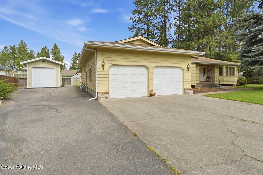 5512 N Parkwood Cir, Coeur d'Alene