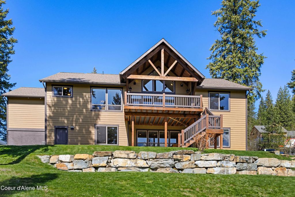 355 & 533 Olympic Dr, Sandpoint