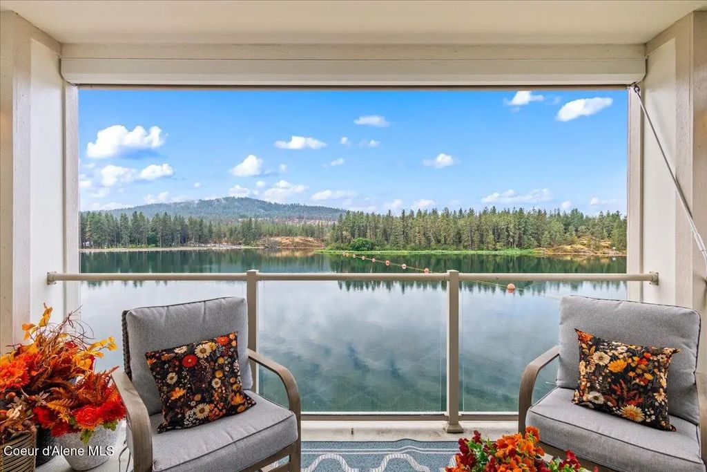 415 W Waterside Dr #305, Post Falls