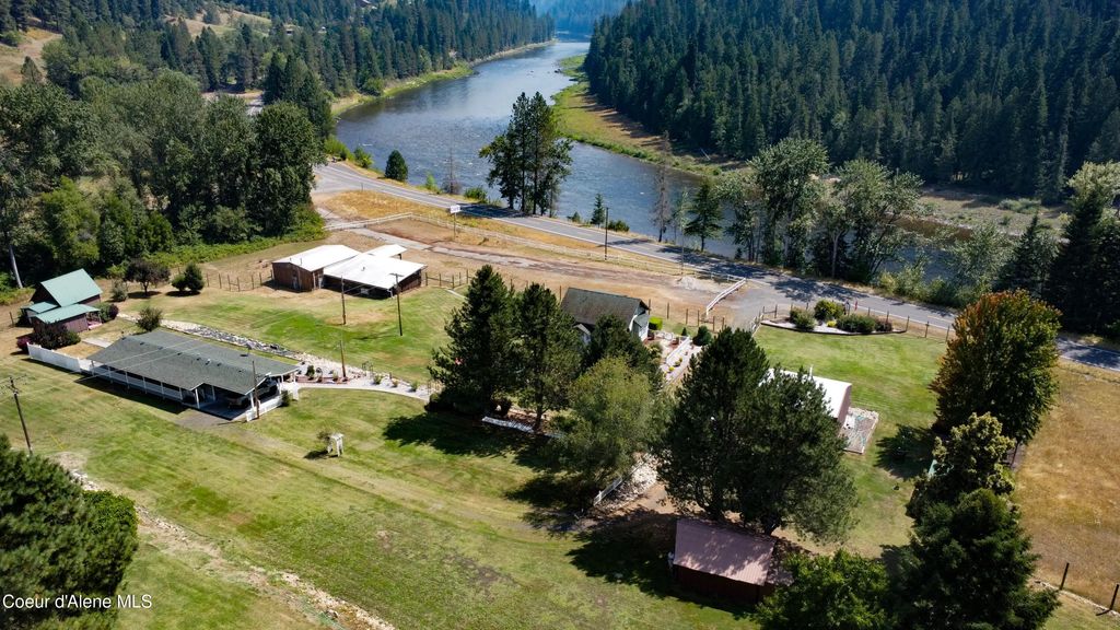 7715 Highway 12, Kooskia
