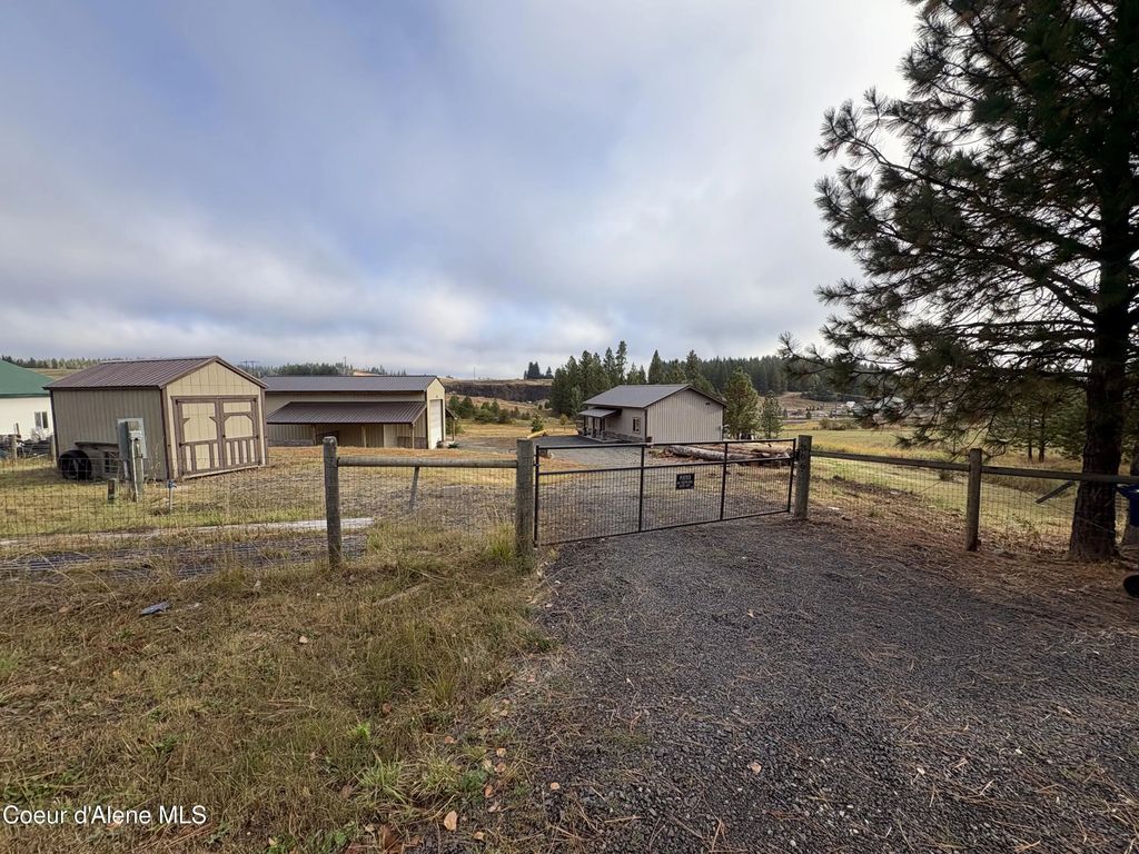 366 Pine St, Plummer