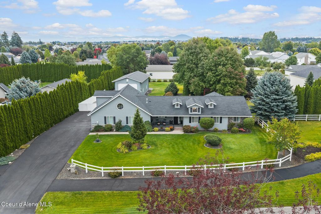2592 W Polo Green Ave, Post Falls