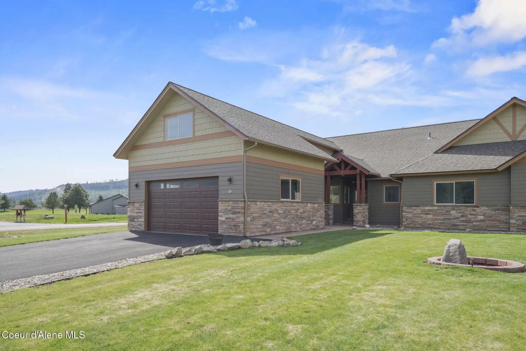 10 Bellflower Ct, Blanchard