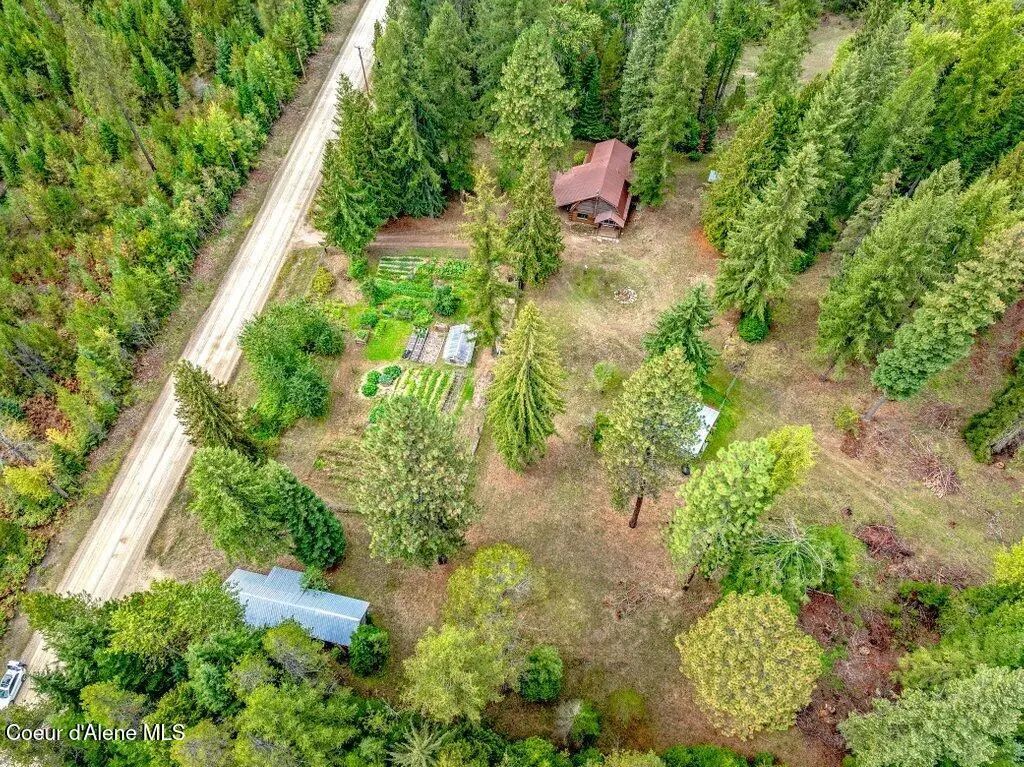 4051 Gleason Mcabee Falls Rd, Priest River