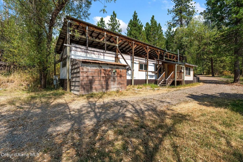 343 Lightning Creek Rd, Clark Fork