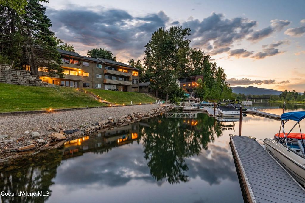 720 N 3rd Ave 5, Sandpoint