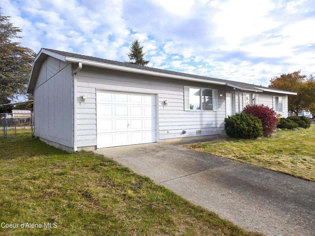 302 W 12th Ave, Post Falls
