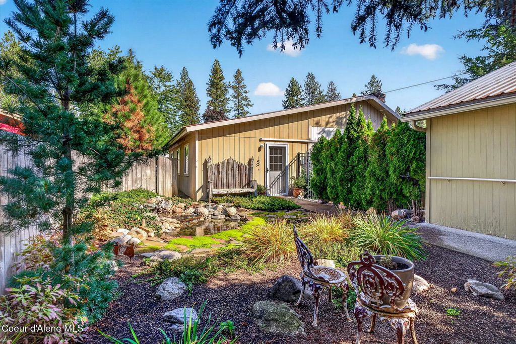 1075 E Timber Ln, Coeur d'Alene