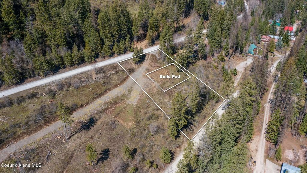511 Midas Dr, Sagle
