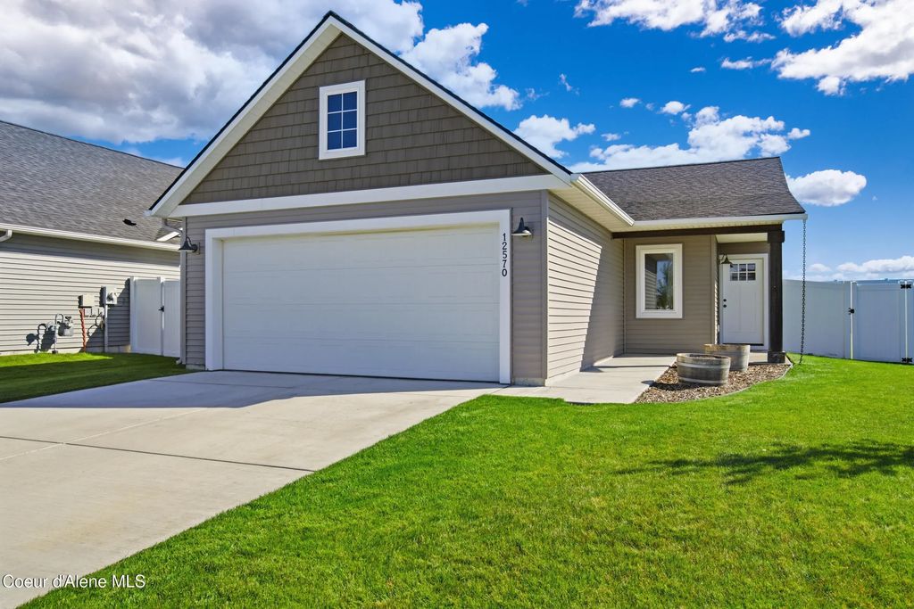 12570 N Cavanaugh Dr, Rathdrum