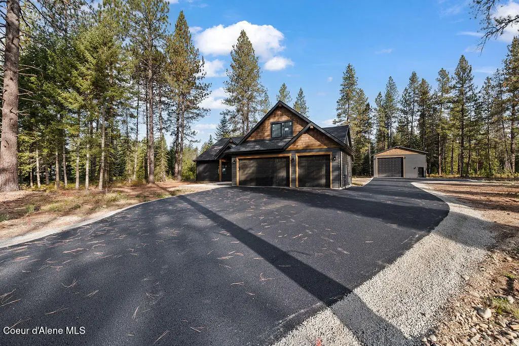 2663 W Seasons Rd, Athol