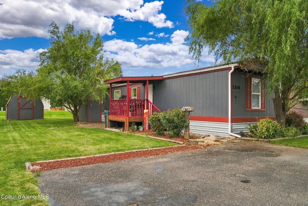 2304 W Pellinore Way, Post Falls